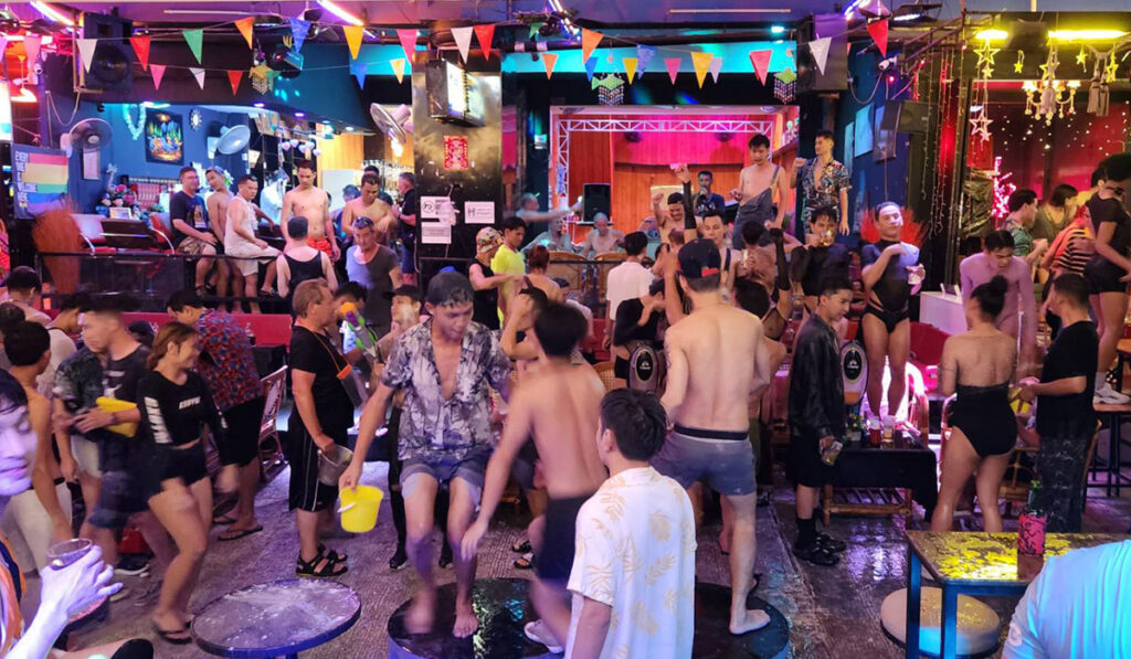 songkran jomtien complex